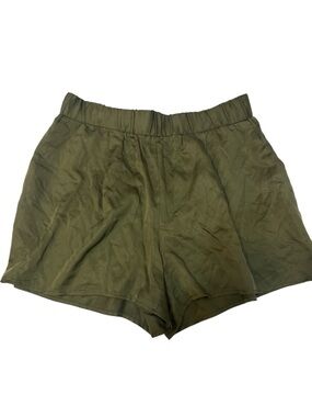 Women's Olive Green Casual Pull-On Shorts with pockets